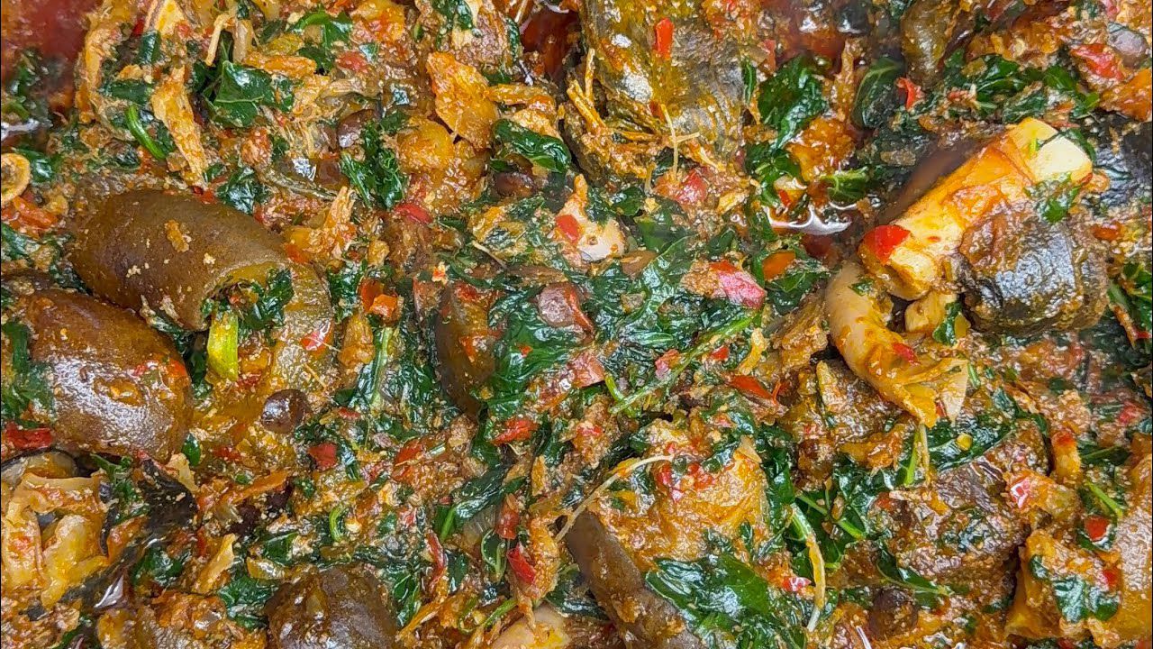 Efo Riro (Spinach stew)