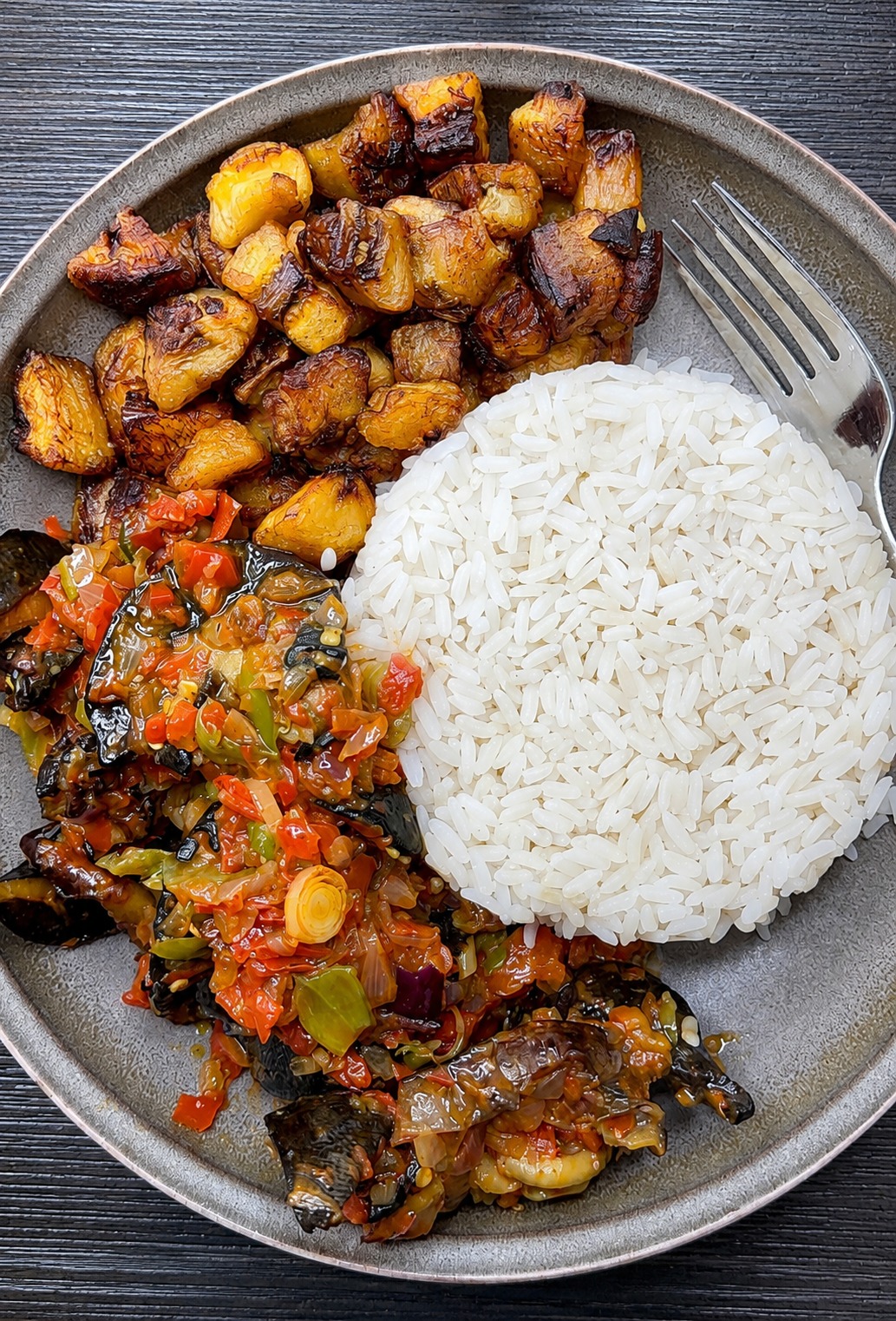Peppered snail